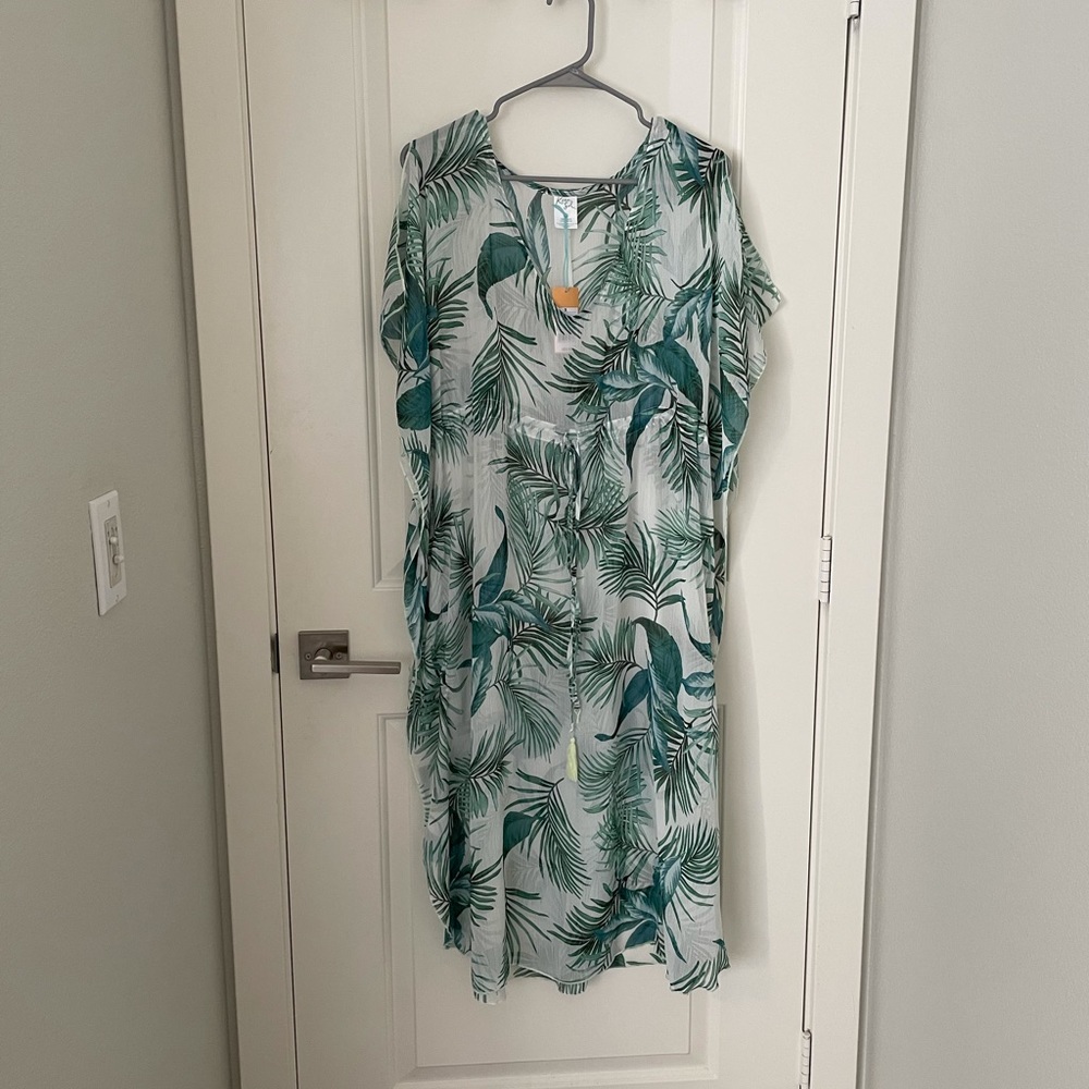 Palm print cover up
